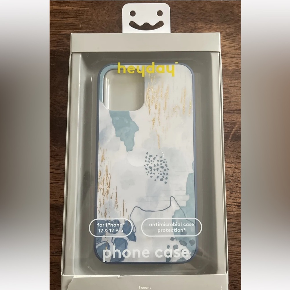 Heyday iPhone 12/ 12 pro case new in box